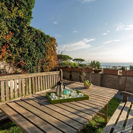 Kamyhouse Una Tranquilla Struttura Nel Verde Villa Napoli Exterior foto