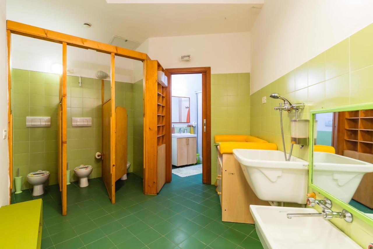 Kamyhouse Una Tranquilla Struttura Nel Verde Villa Napoli Exterior foto